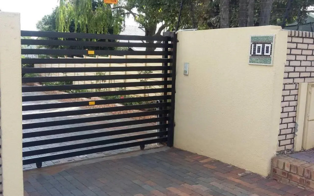 Hadeda Cottage