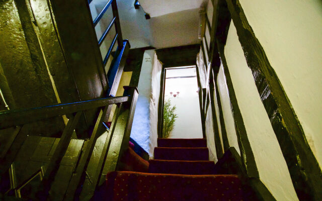 Black Boy Inn