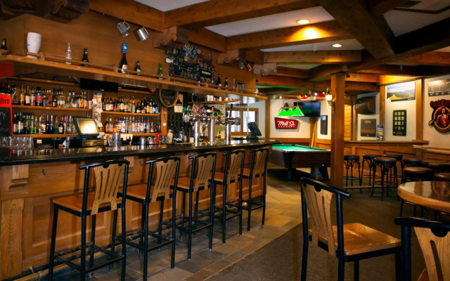 Whistler's Inn
