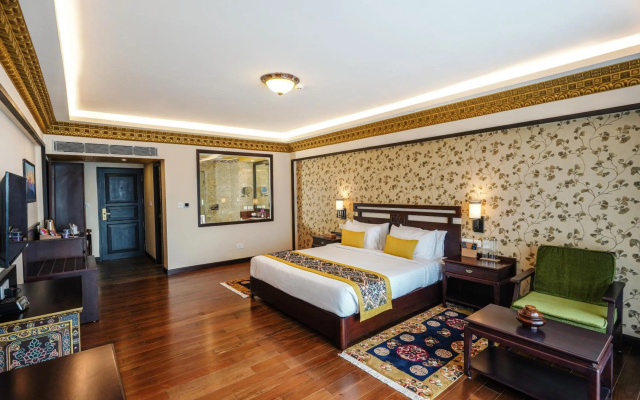 WelcomHeritage Denzong Regency – Guest Rooms – Gangtok