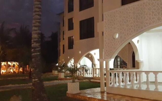 Salama Bling Beach Resort