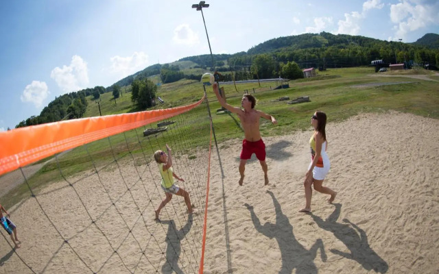 Stoneham Mountain Resort