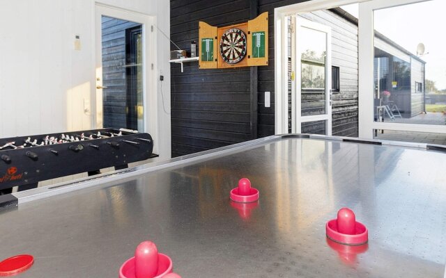 Simplistic Holiday Home in LÃ¸gstrup near Sea