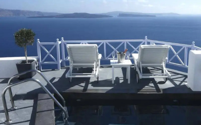 Armeni Village Rooms & Suites