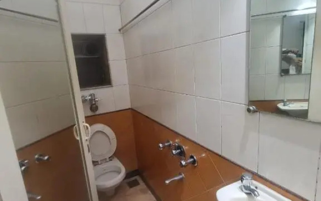 Hotel Sharda