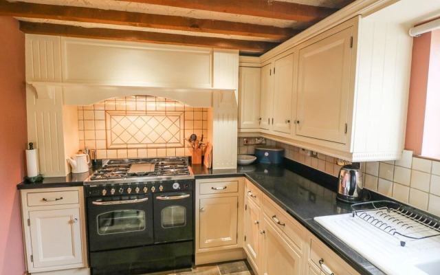 Blacking Mill Cottage