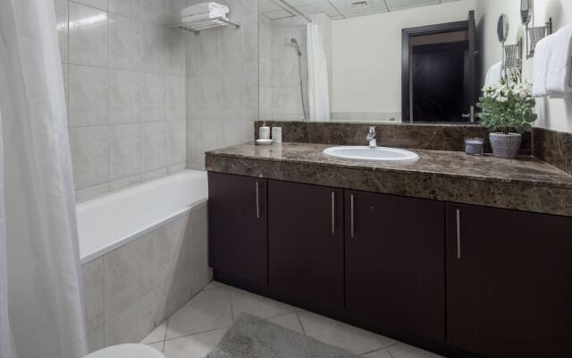 Spacious 1BR in Heart of JVC