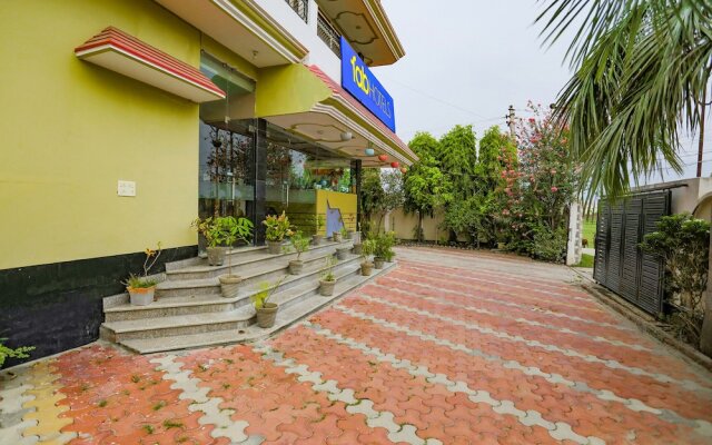 Hotel Kriti Green By OYO Rooms