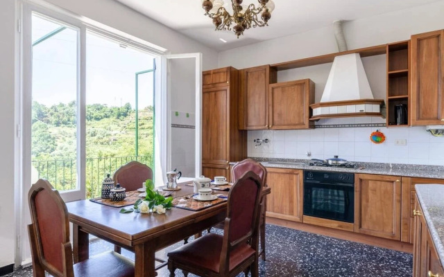 Altido House of Mariella in Cavi Borgo