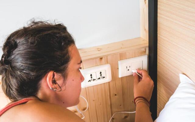 World Inn - Hostel