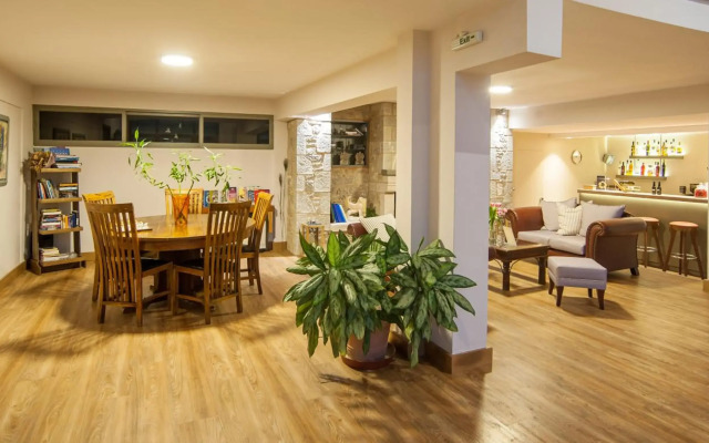 Fedriades Delphi Hotel