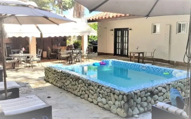 Perla Real Inn