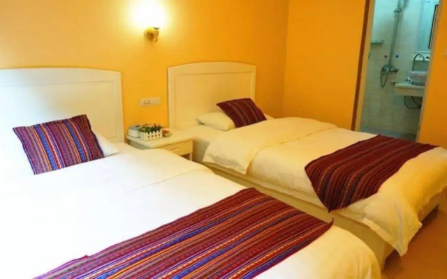 Yangshuo Infinite Inn