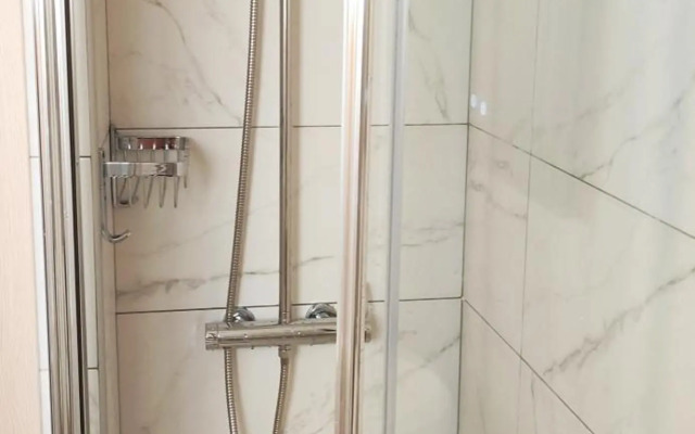 Nice Apartment Near City Center