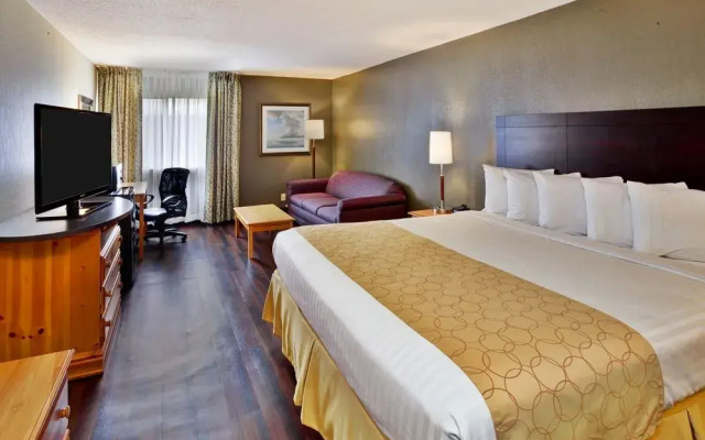 Ramada Seekonk/Providence Area