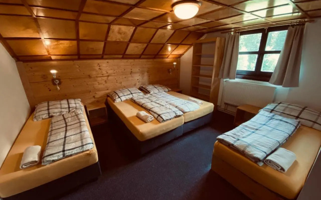 Modrokamenná bouda