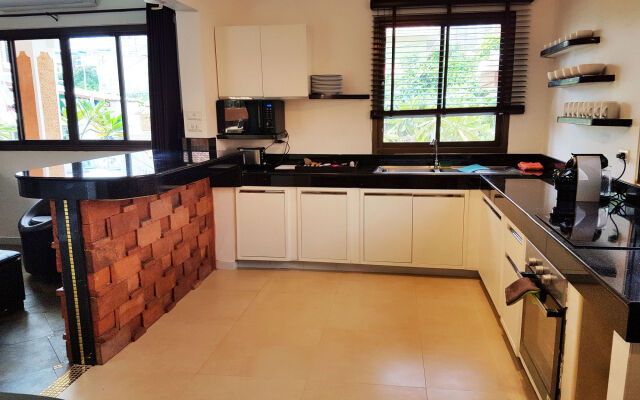 Land59 Pool Villa Pattaya - 5 Bedrooms