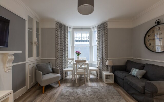 2 Sussex Place