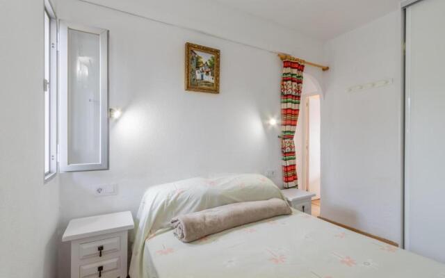 Well equipped 1 Bedroom Bungalow