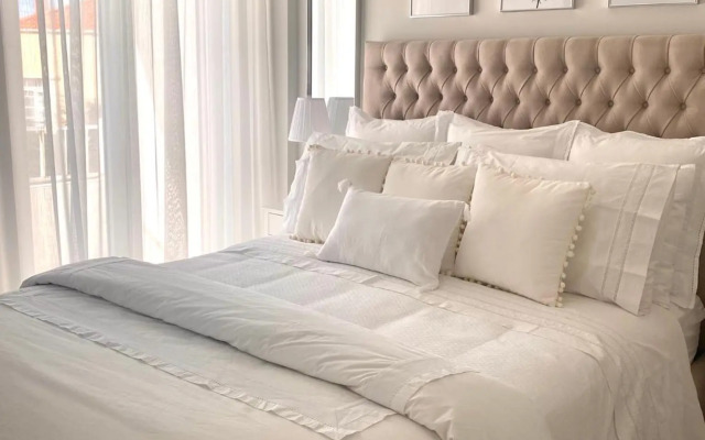 Ocean View Luxury Apartment