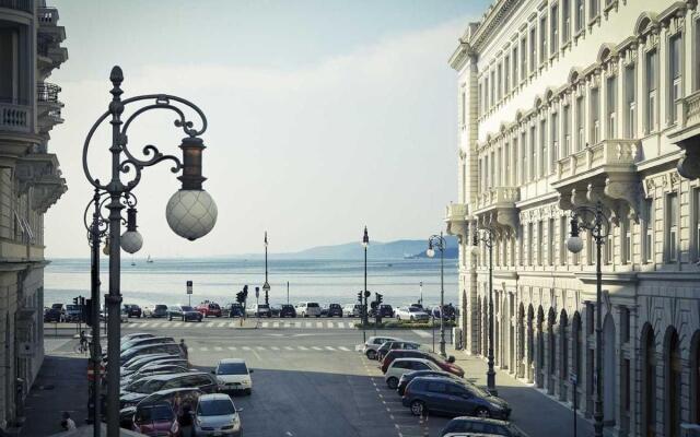 Hotel Vis a Vis