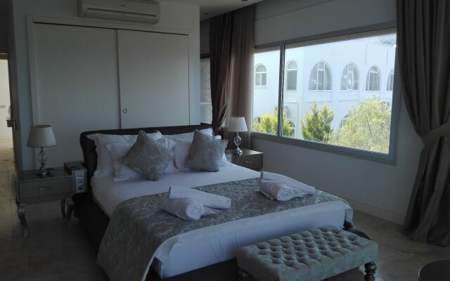 Egesu Marina Guest House