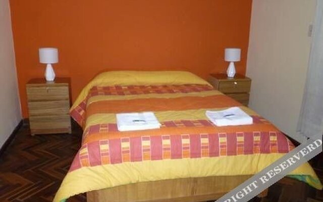 Orange Enjoy Hostel