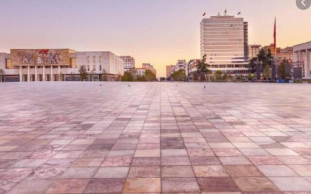 Tirana ave 1
