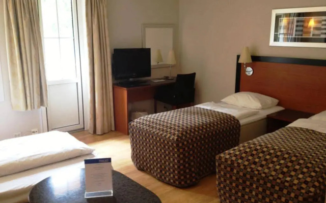 Storebaug Hotell & Kro