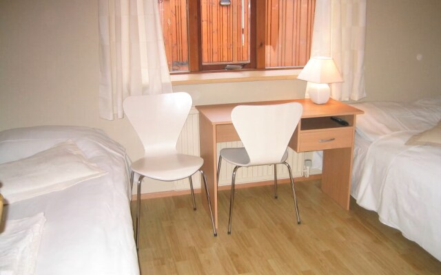 BB 44 Guest House