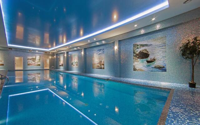 Royal-Zenith II