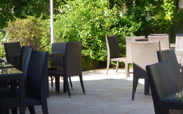 Cit'Hotel Escatel