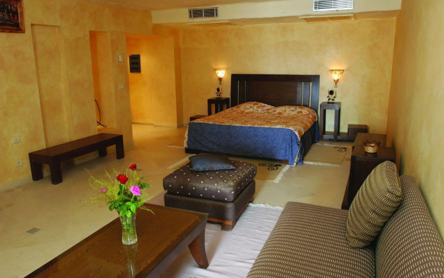 Hotel Yasmine Beach