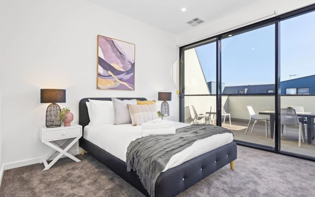 Urban Rest Port Adelaide Apartments