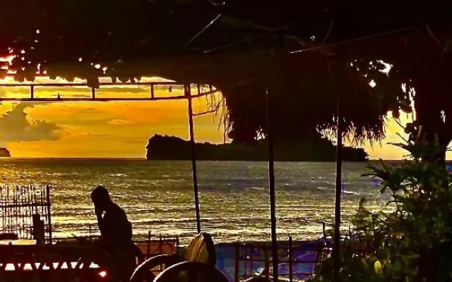 Pundaquit Luxury Resort