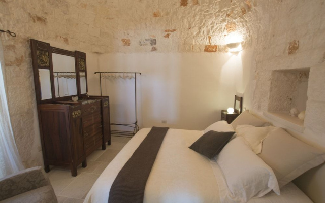 Trulli Laetitia