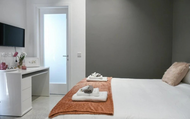 Deluxe and Spacious Double Room - Bb Marina