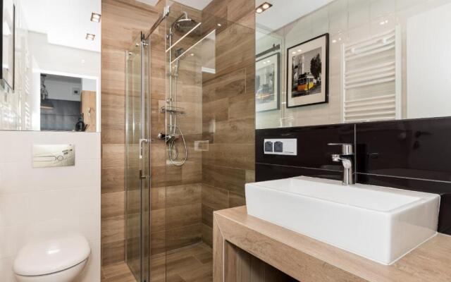 "Apartament 24 Chwile "