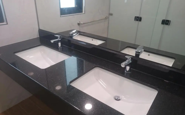 Venice Seaview Hotel