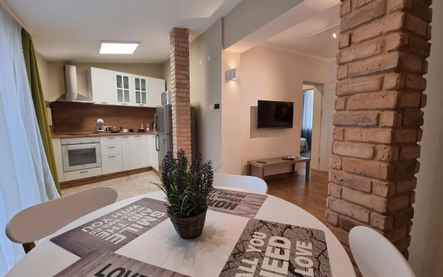 Old Town City Center Apartment