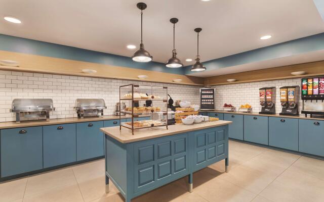 Country Inn & Suites by Radisson, Sevierville Kodak, TN