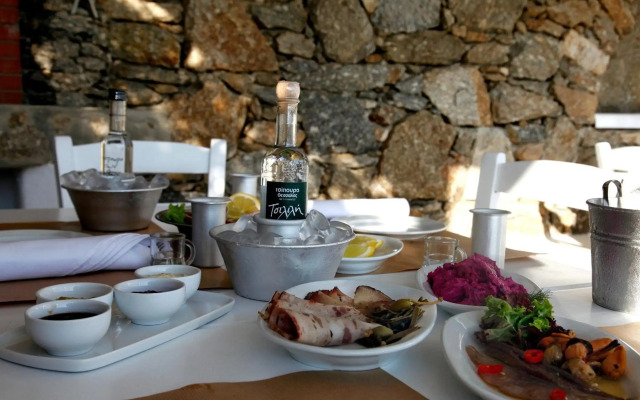Olia Hotel