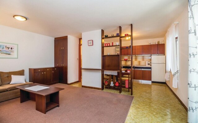 Awesome Home in Omisalj With Wifi and 2 Bedrooms