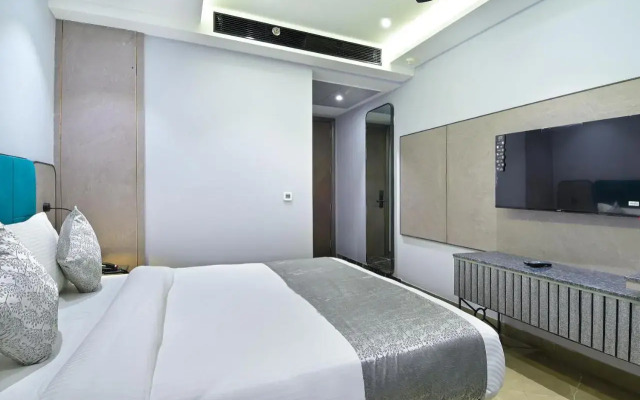 Hotel Uptown - By La Exito Hotels