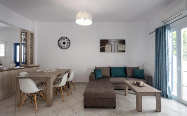 Parian Charming 3bedroom Home