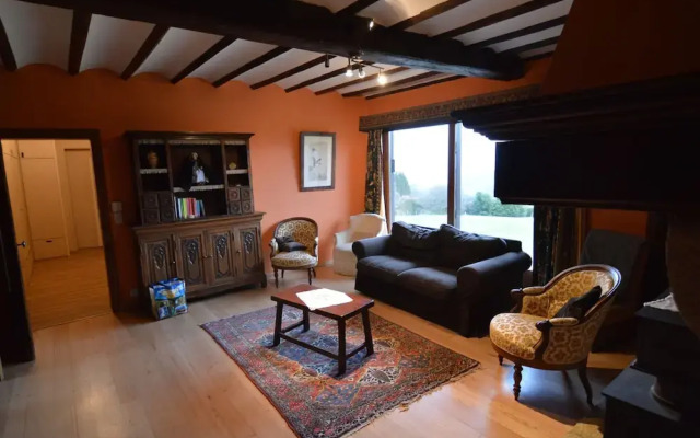 Villa With 5 Bedrooms and 4 Bathrooms