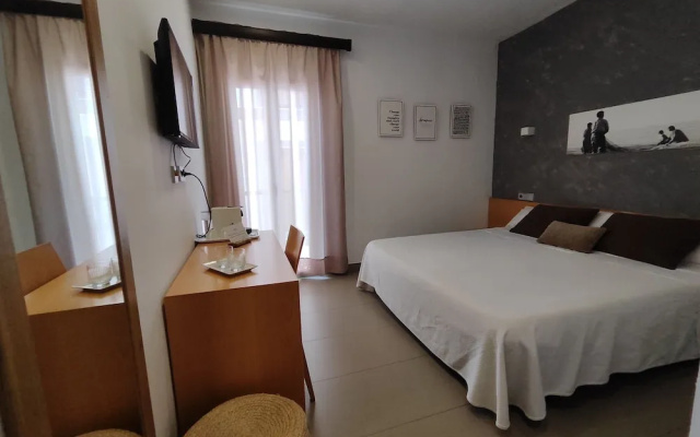 Hotel Alboran