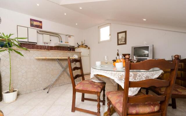 Apartment La Marina