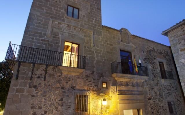 Parador de Cáceres Hotel