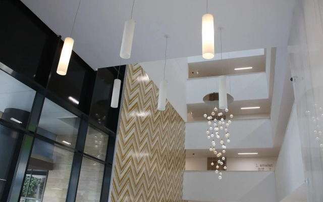 Corvin Holiday Apartment Hotel